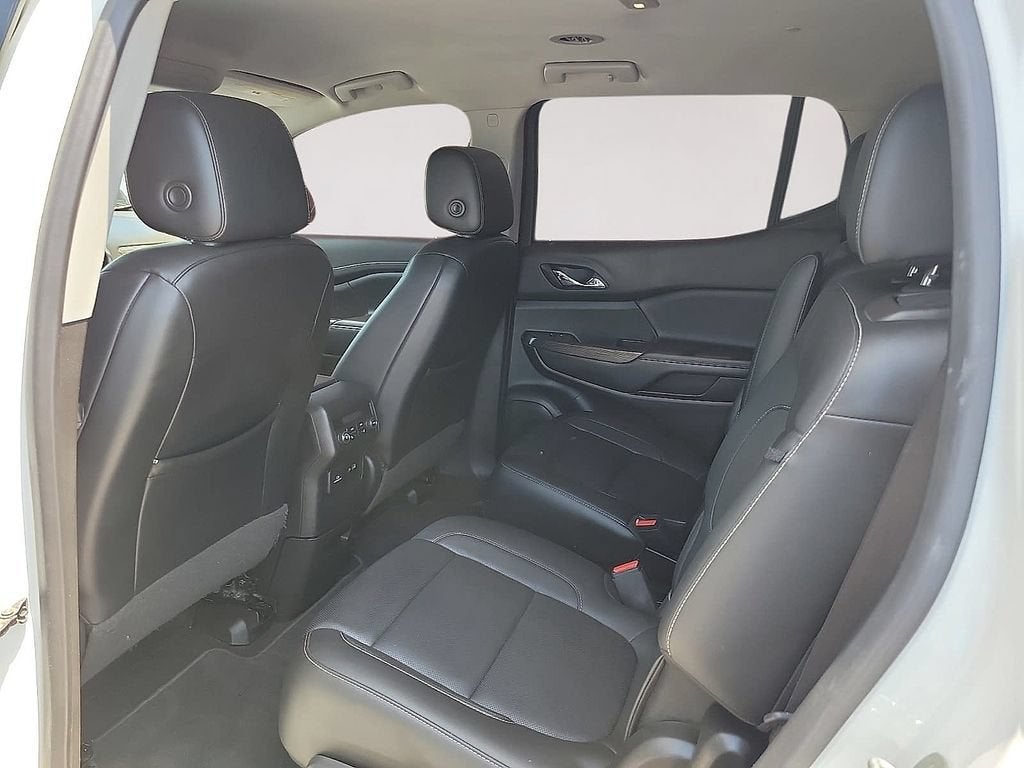 2020 GMC Acadia SLT