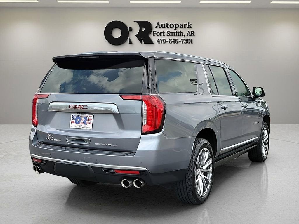 2022 GMC Yukon XL Denali