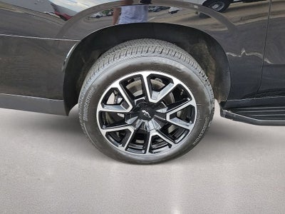 2023 Chevrolet Suburban RST