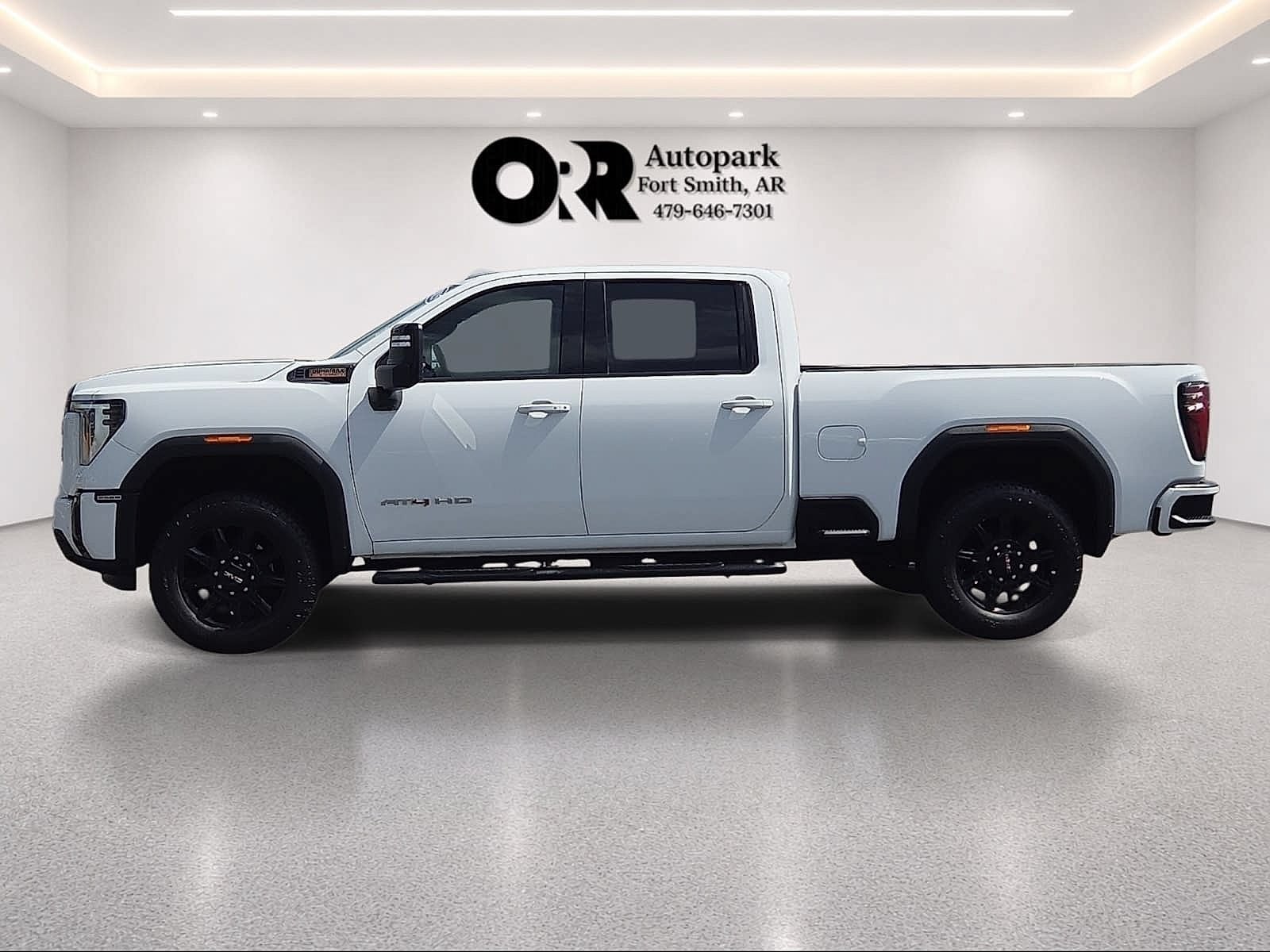 2025 GMC Sierra 2500 HD AT4