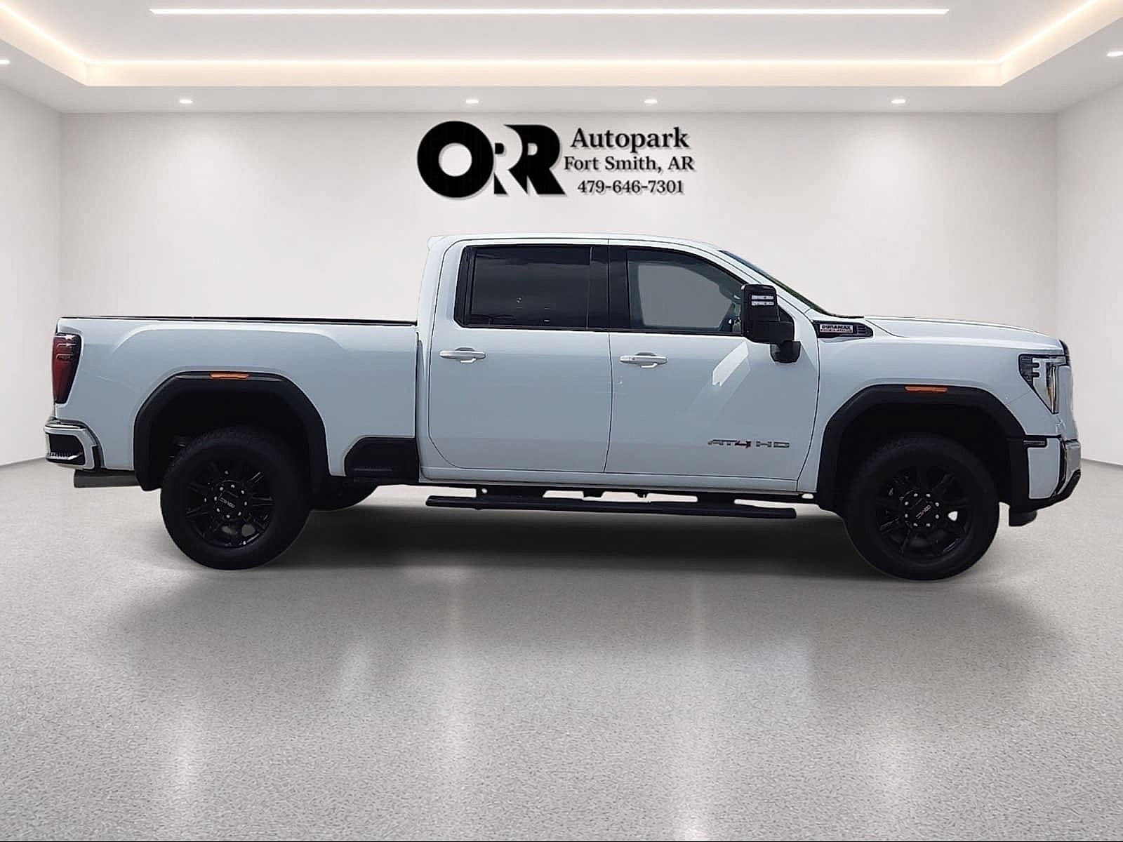 2025 GMC Sierra 2500 HD AT4