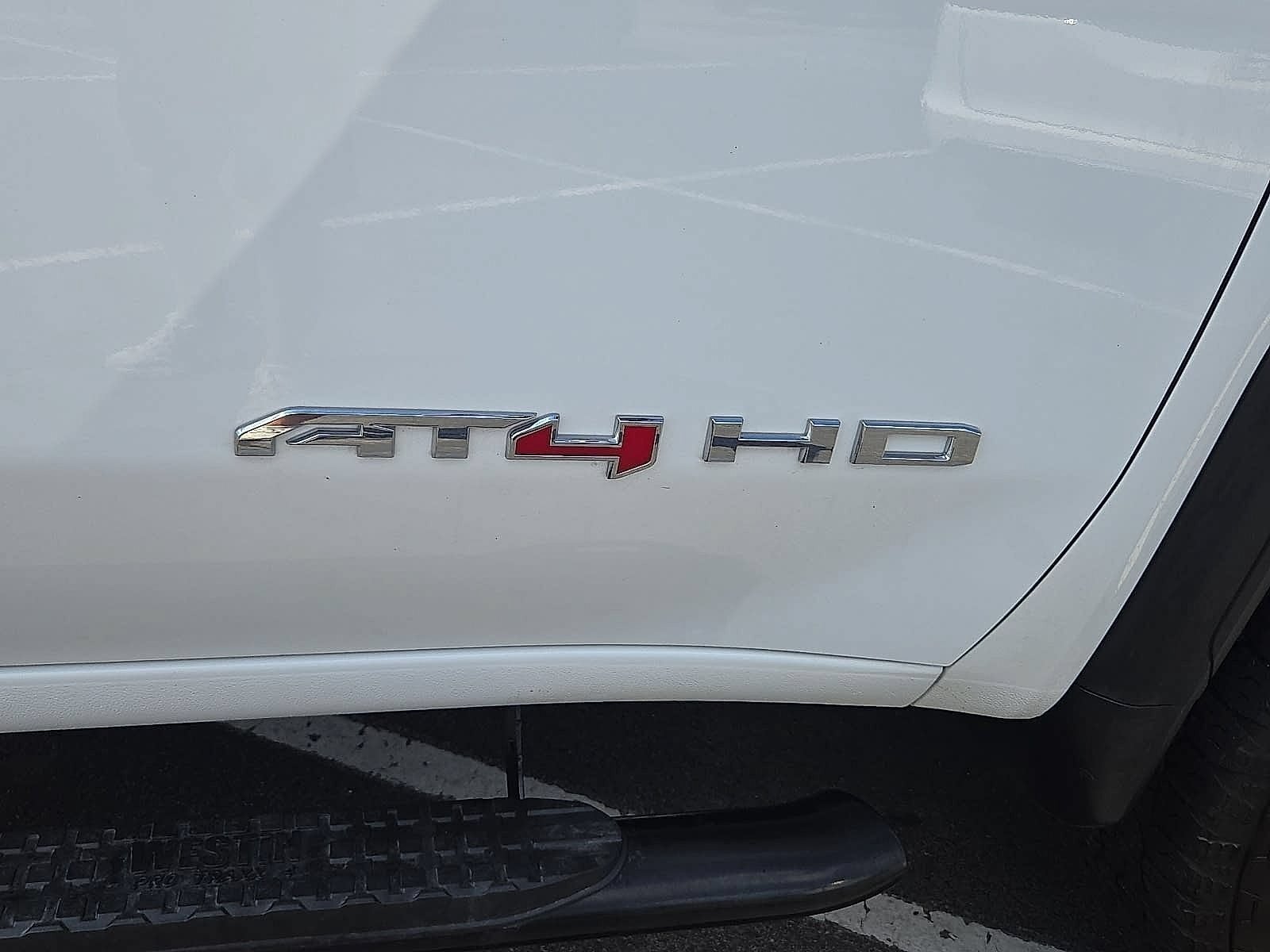 2025 GMC Sierra 2500 HD AT4