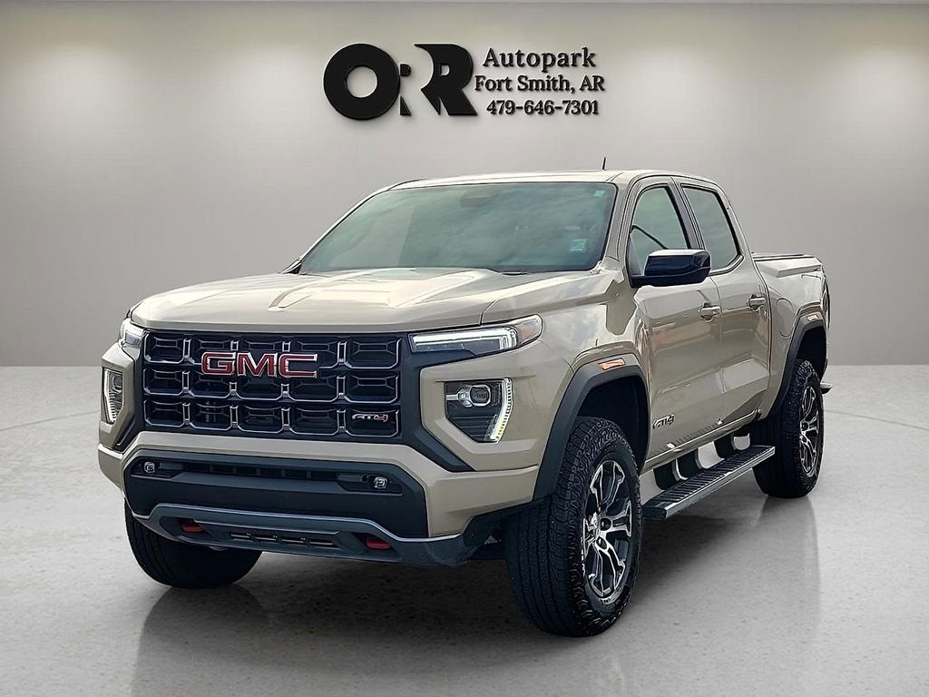 2024 GMC Canyon AT4