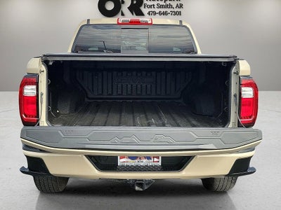 2024 GMC Canyon AT4
