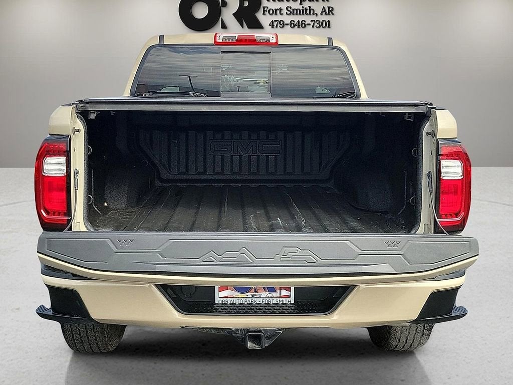 2024 GMC Canyon AT4