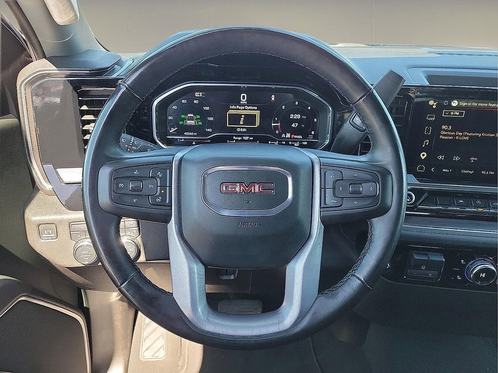 2025 GMC Sierra 1500 SLT