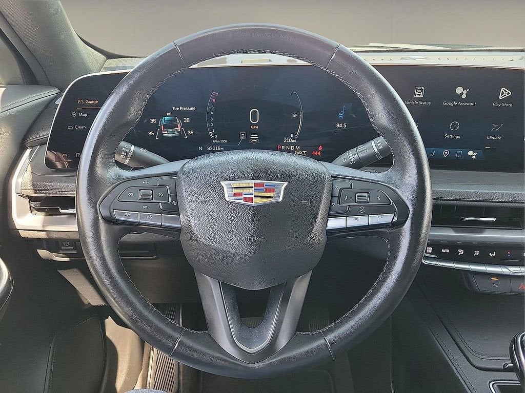 2025 Cadillac XT4 Premium Luxury