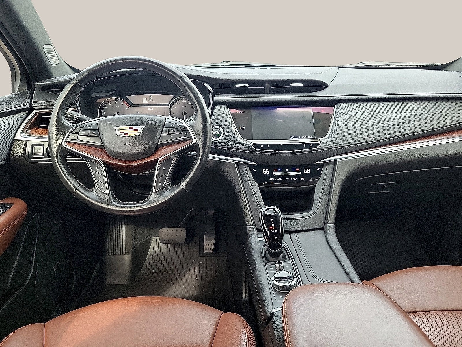 2023 Cadillac XT5 FWD Premium Luxury