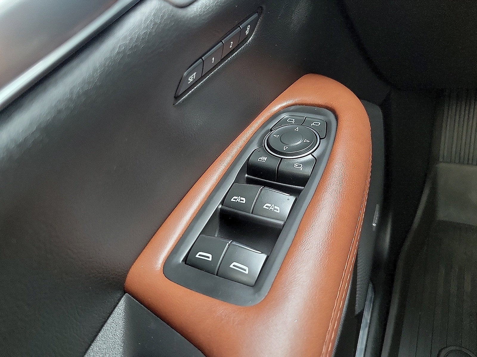 2023 Cadillac XT5 FWD Premium Luxury