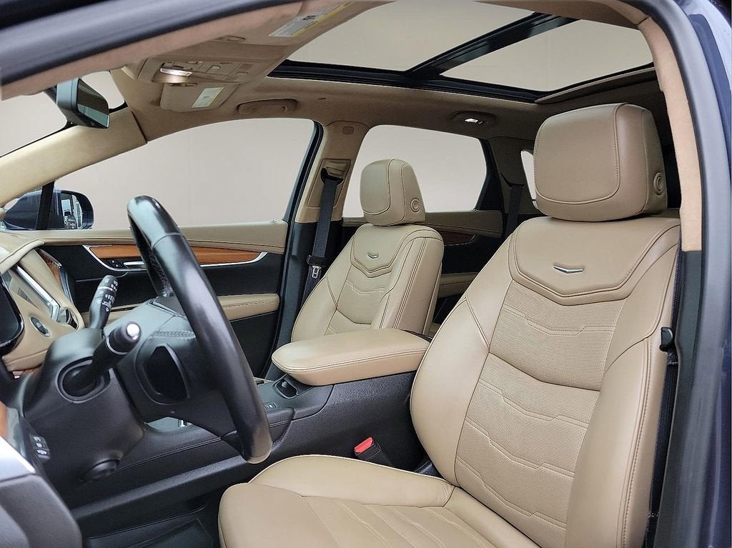 2019 Cadillac XT5 Platinum AWD