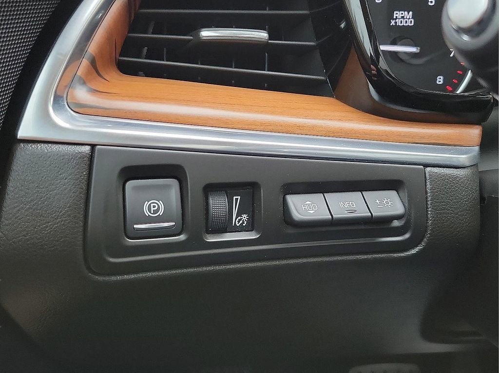 2019 Cadillac XT5 Platinum AWD