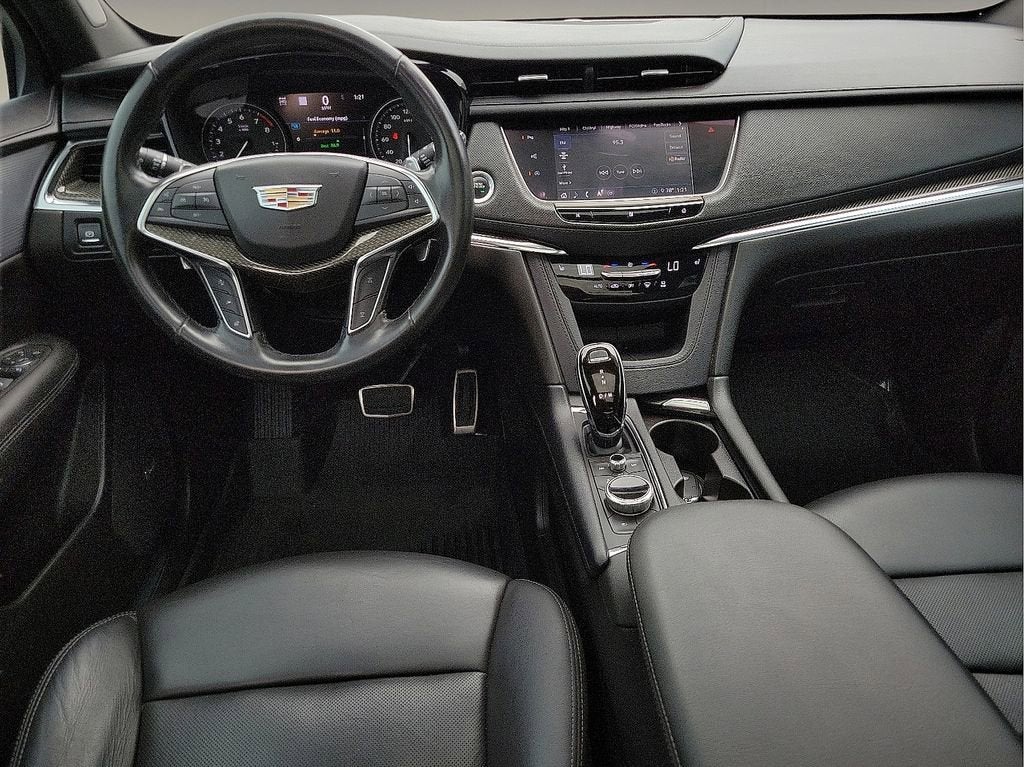 2020 Cadillac XT5 Sport