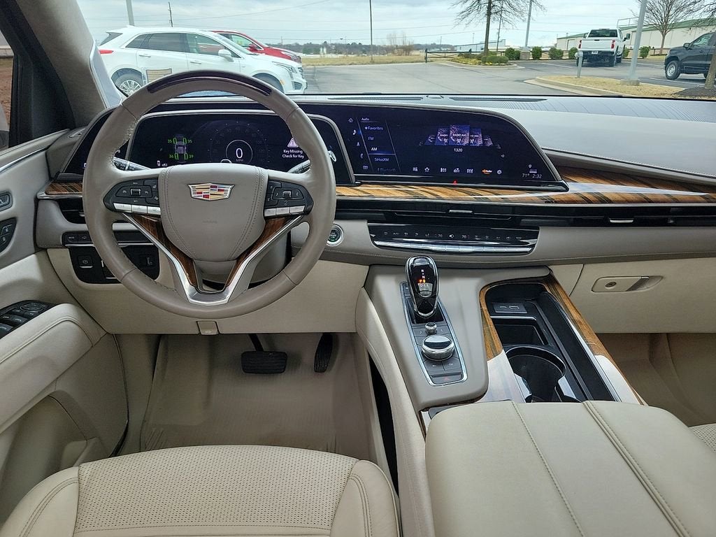 2023 Cadillac Escalade Sport Platinum