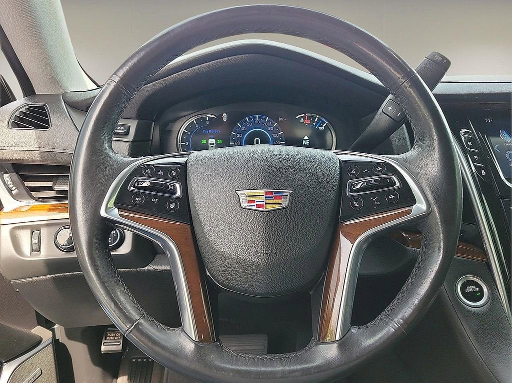 2020 Cadillac Escalade Luxury