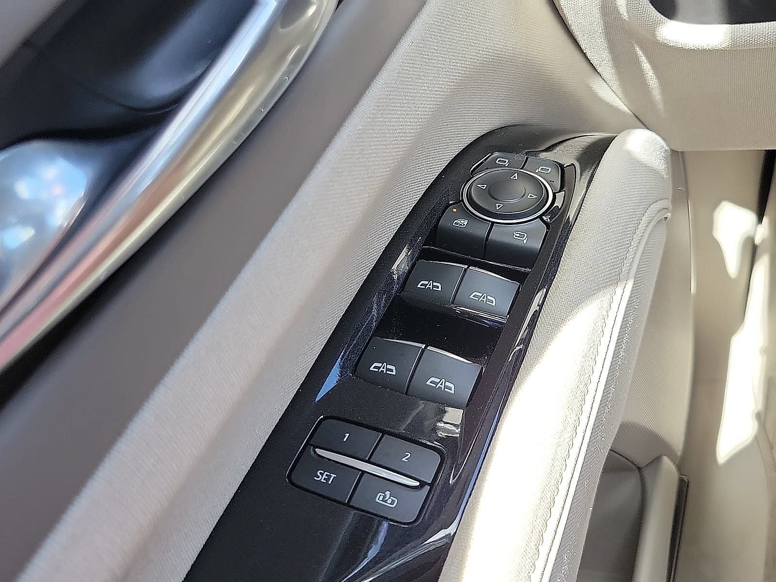 2022 Cadillac Escalade Premium Luxury Platinum