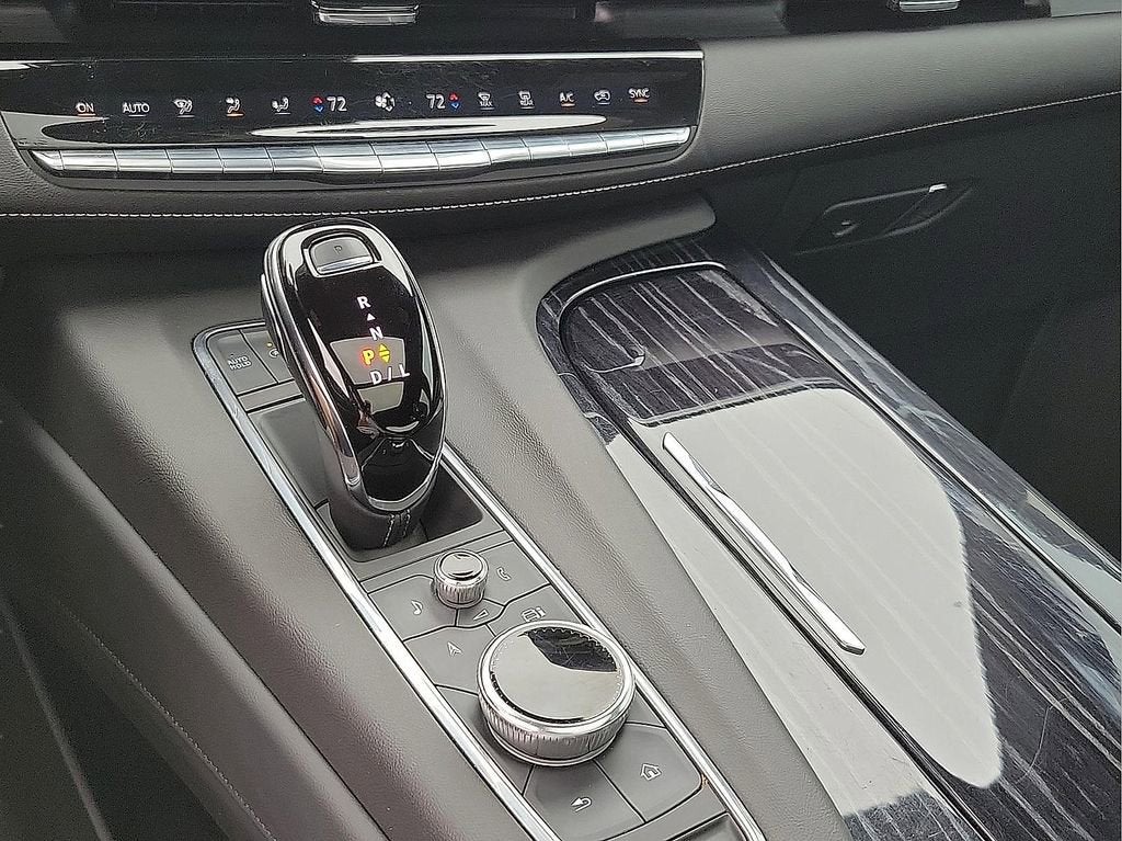 2022 Cadillac Escalade Sport