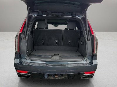 2022 Cadillac Escalade Sport
