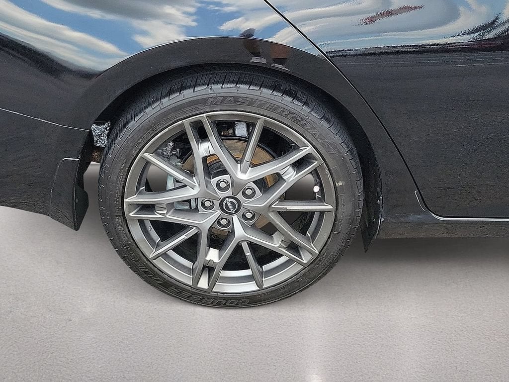 2023 Nissan Altima 2.0 SR