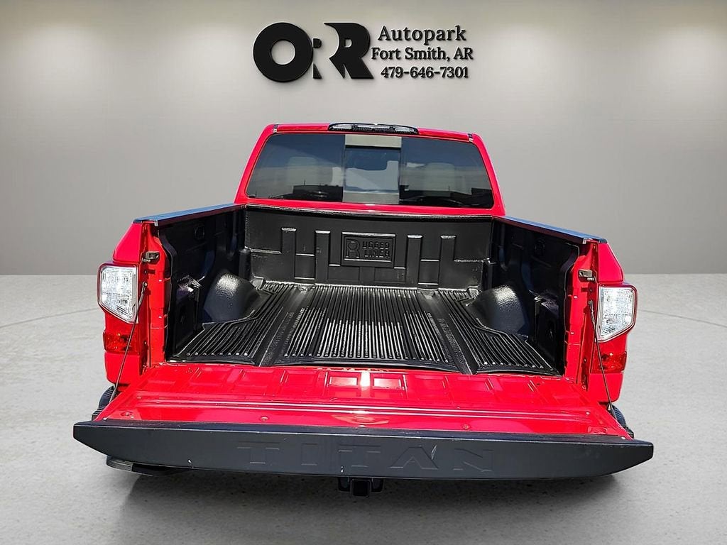 2021 Nissan Titan SV