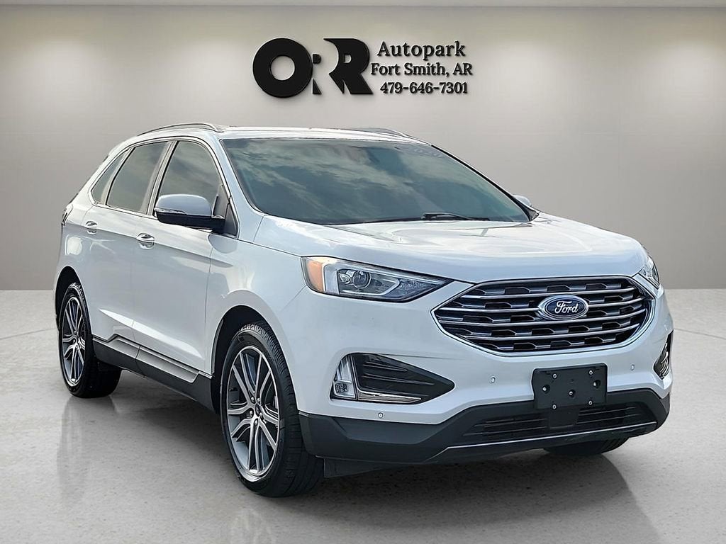 2020 Ford Edge Titanium