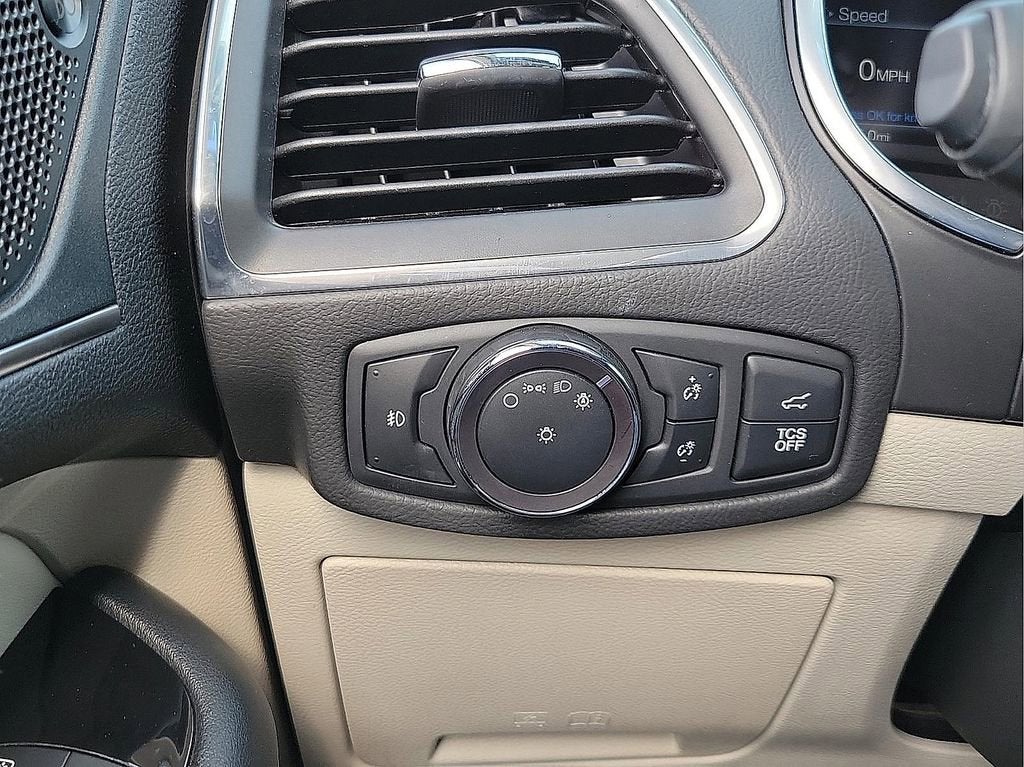 2020 Ford Edge Titanium