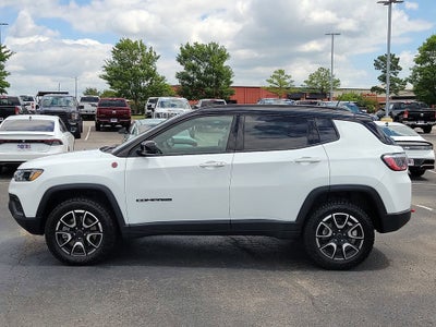 2025 Jeep Compass Trailhawk