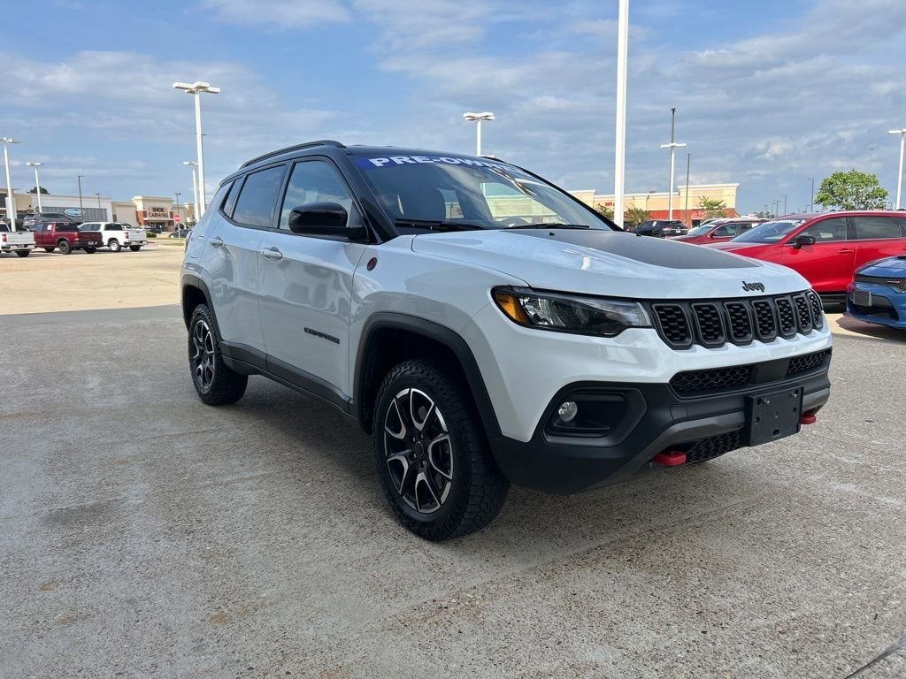 2025 Jeep Compass Trailhawk