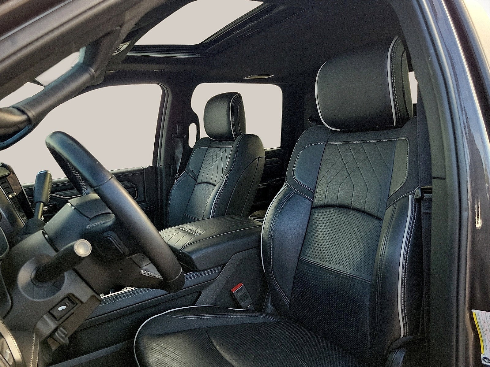 2025 RAM 2500 Limited