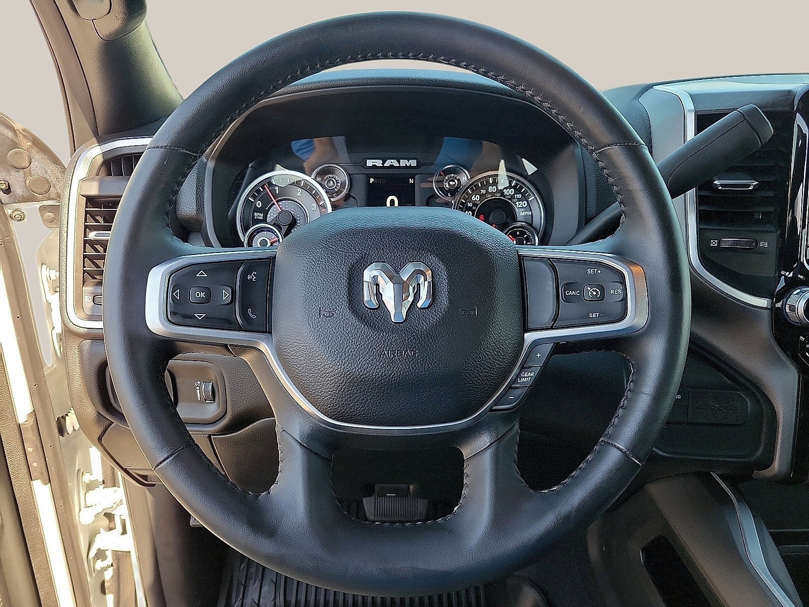 2024 RAM 3500 Big Horn