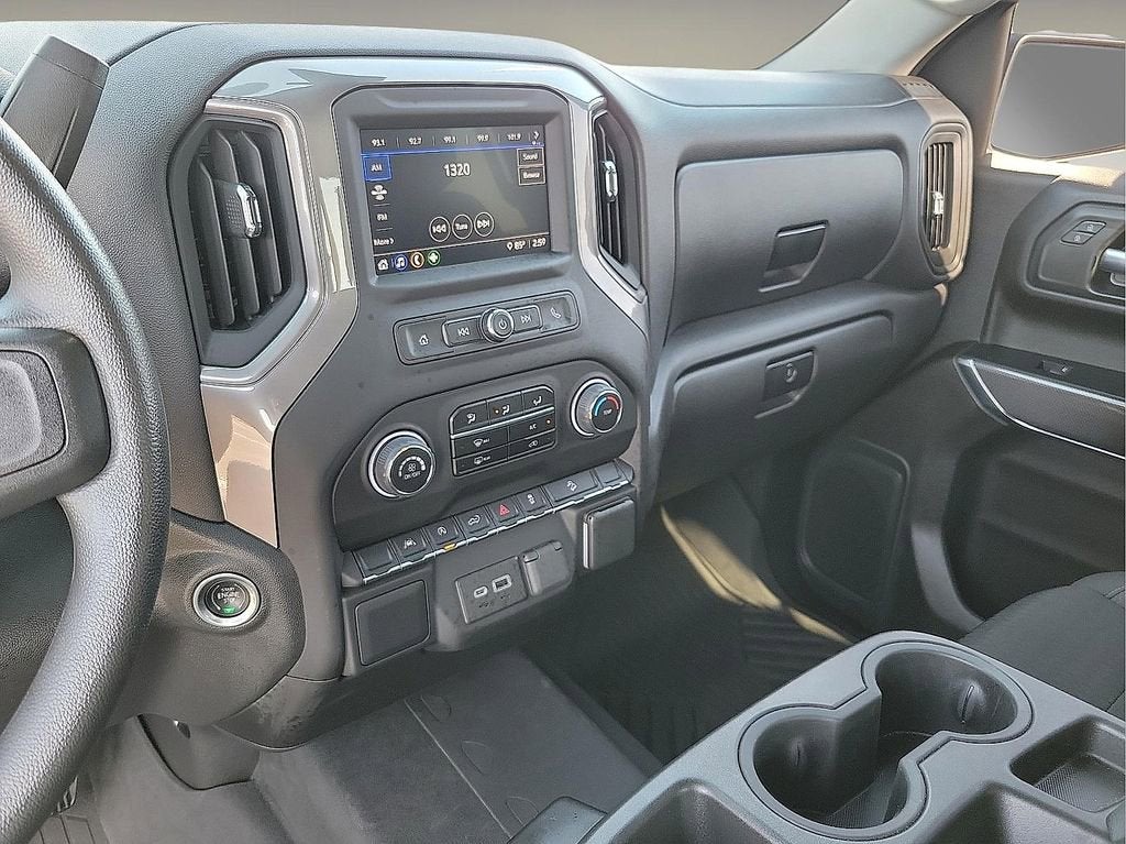 2022 Chevrolet Silverado 1500 Custom Trail Boss