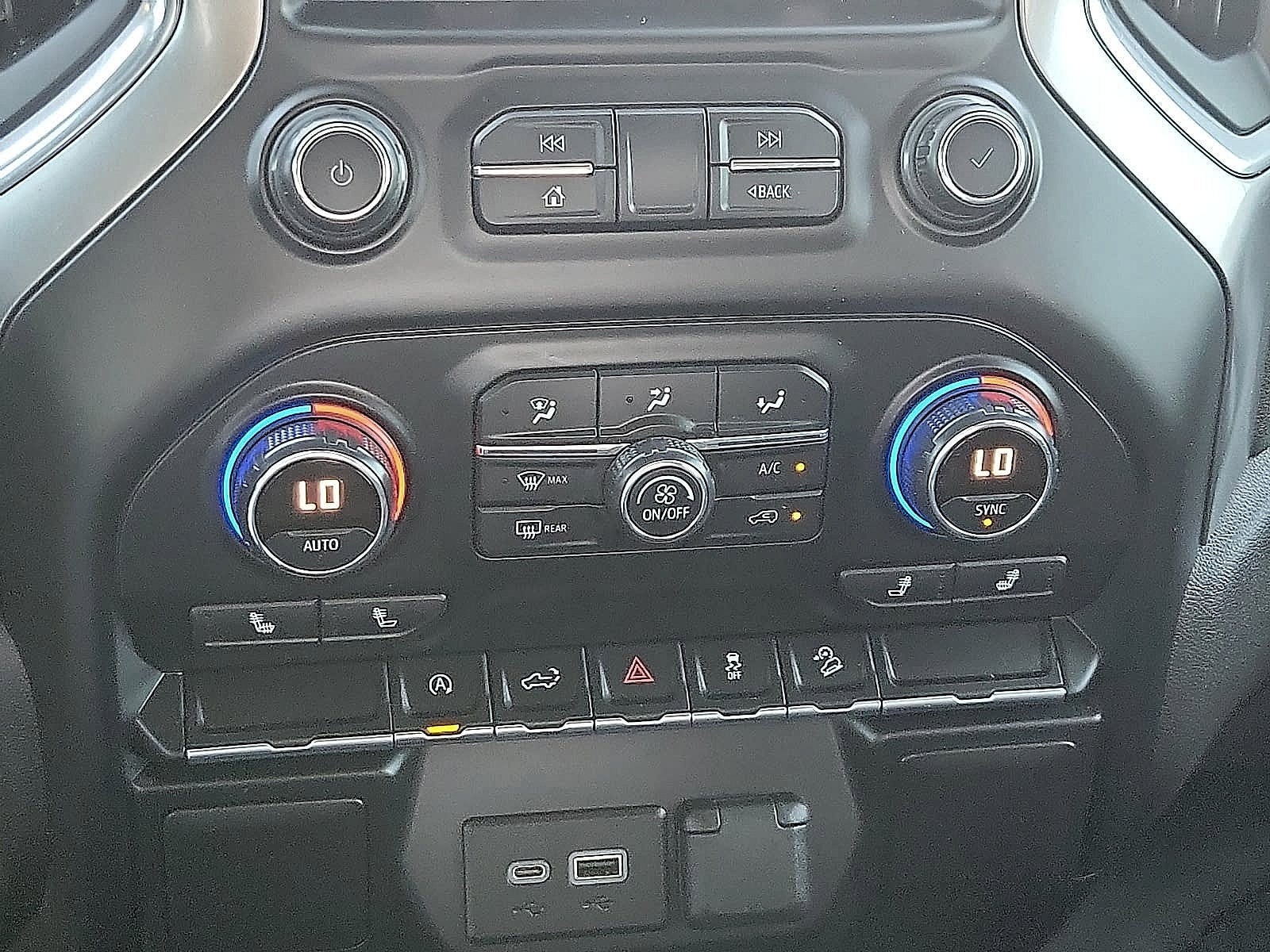 2020 Chevrolet Silverado 1500 RST