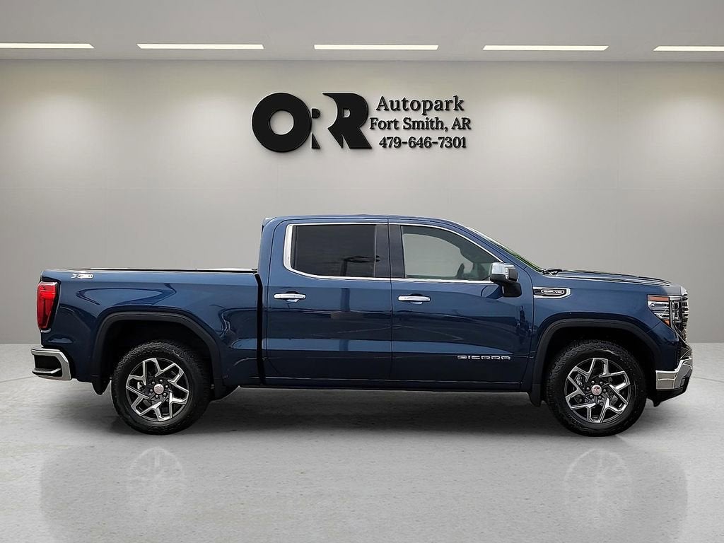 2023 GMC Sierra 1500 SLT
