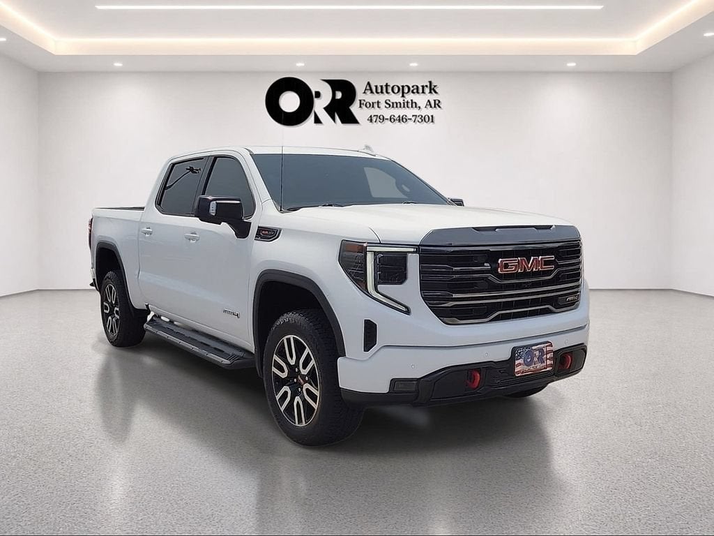 2024 GMC Sierra 1500 AT4