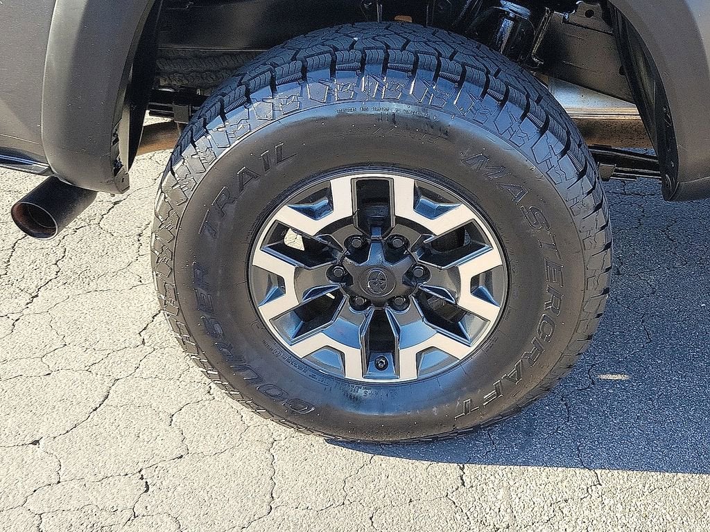 2018 Toyota Tacoma SR