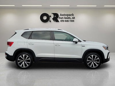 2024 Volkswagen Taos SE