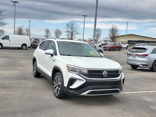2024 Volkswagen Taos SE