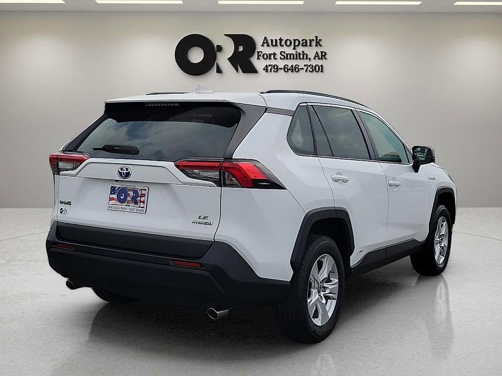 2021 Toyota RAV4 Hybrid LE