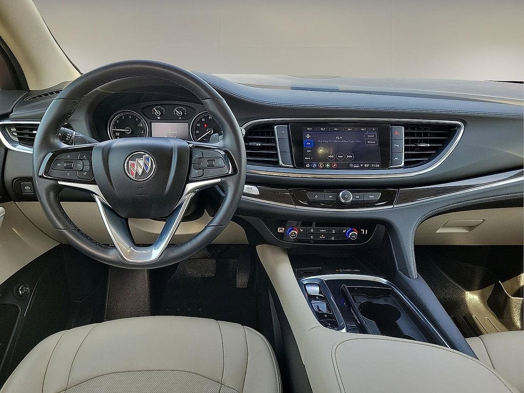 2022 Buick Enclave Essence