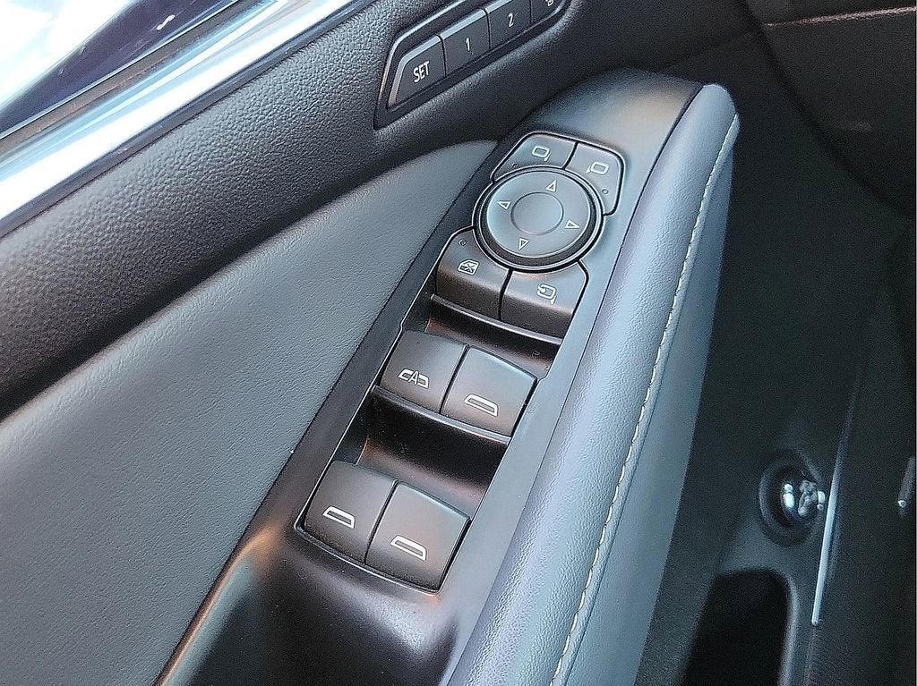 2023 Buick Enclave Premium