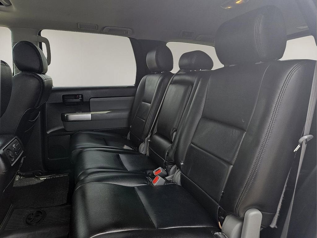 2018 Toyota Sequoia SR5