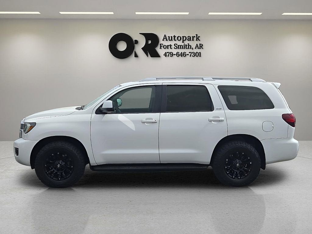 2018 Toyota Sequoia SR5