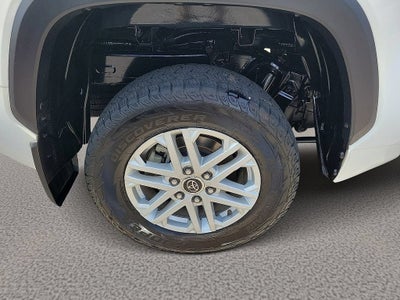 2024 Toyota Tundra 4WD SR5