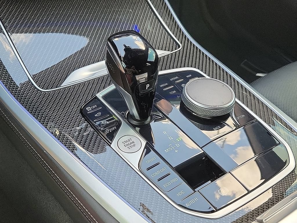 2022 BMW X5 M50i