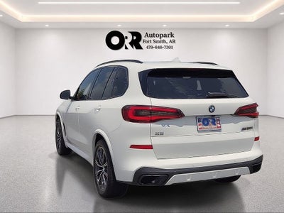 2022 BMW X5 M50i