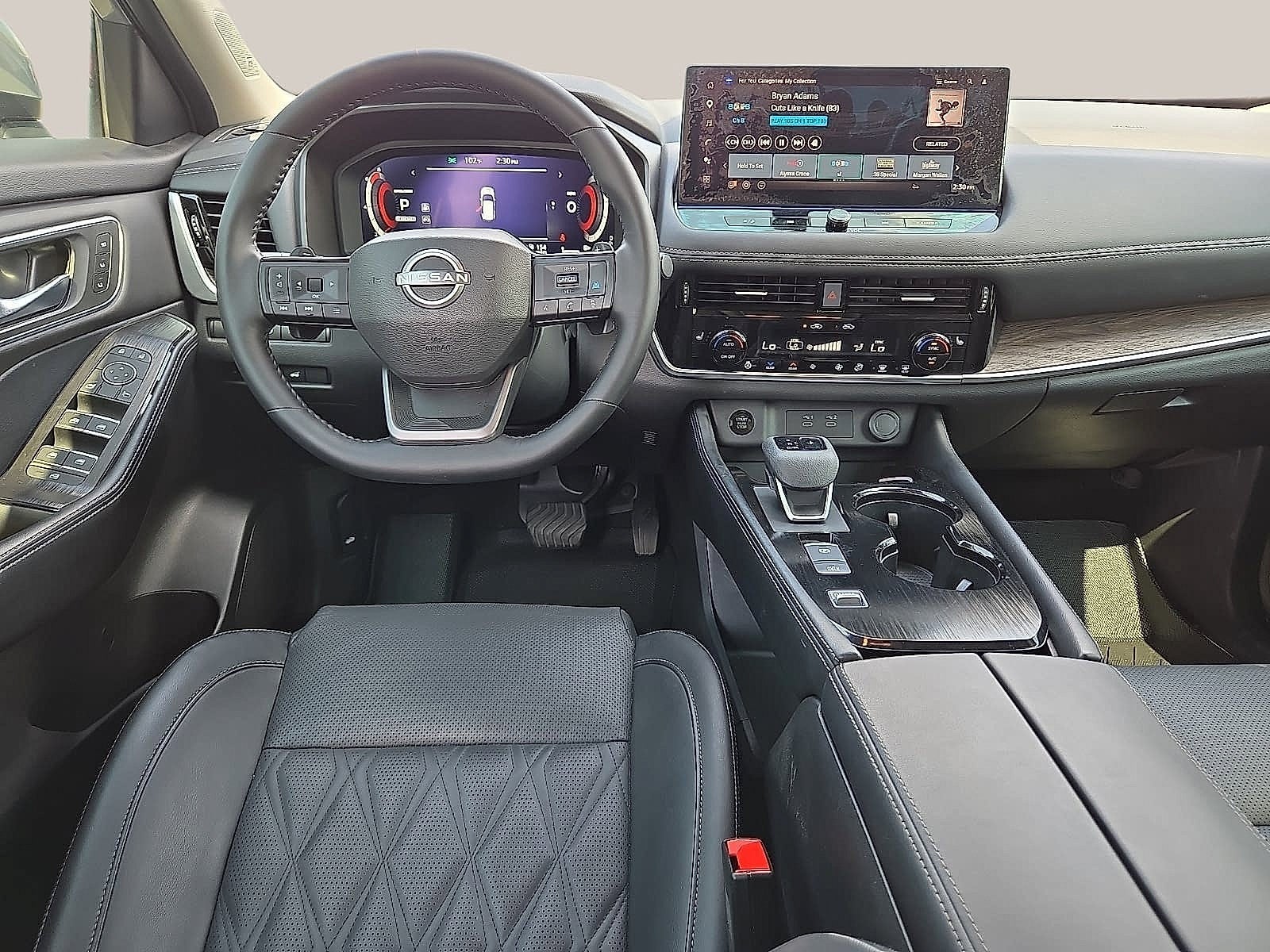 2025 Nissan Rogue Platinum