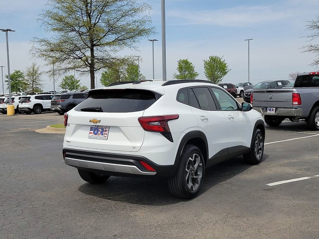 2025 Chevrolet Trax LT