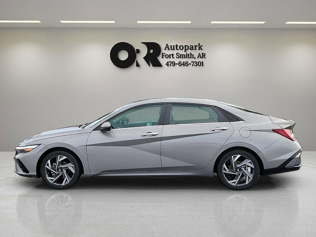 2024 Hyundai Elantra Limited