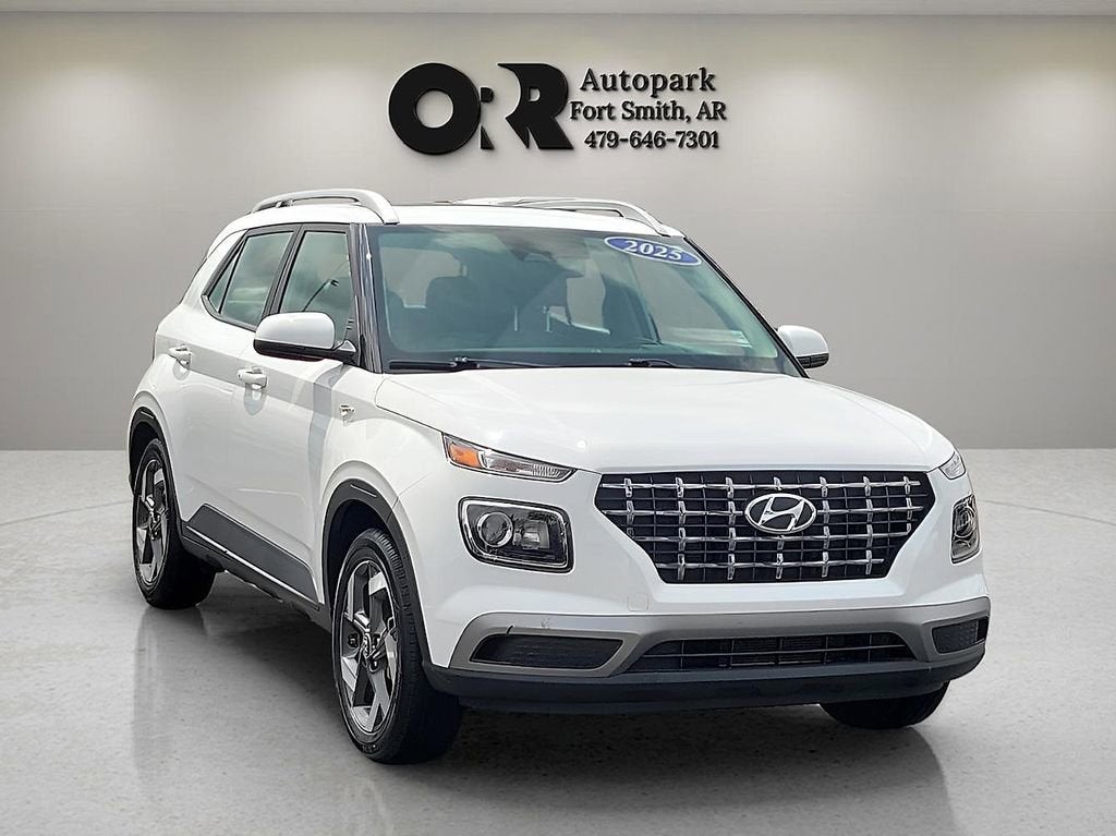 2025 Hyundai Venue SEL