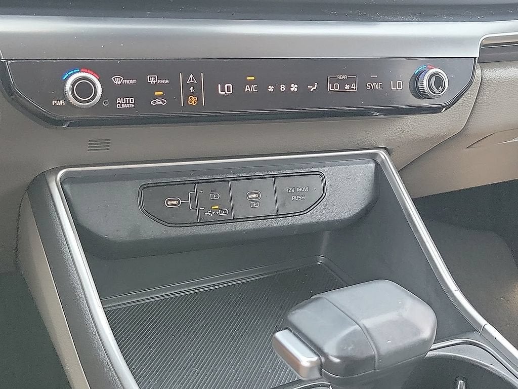2025 Kia Carnival LXS