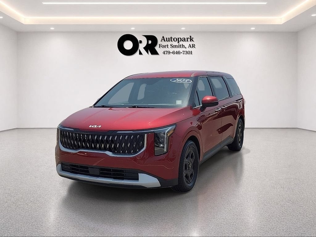 2025 Kia Carnival LXS